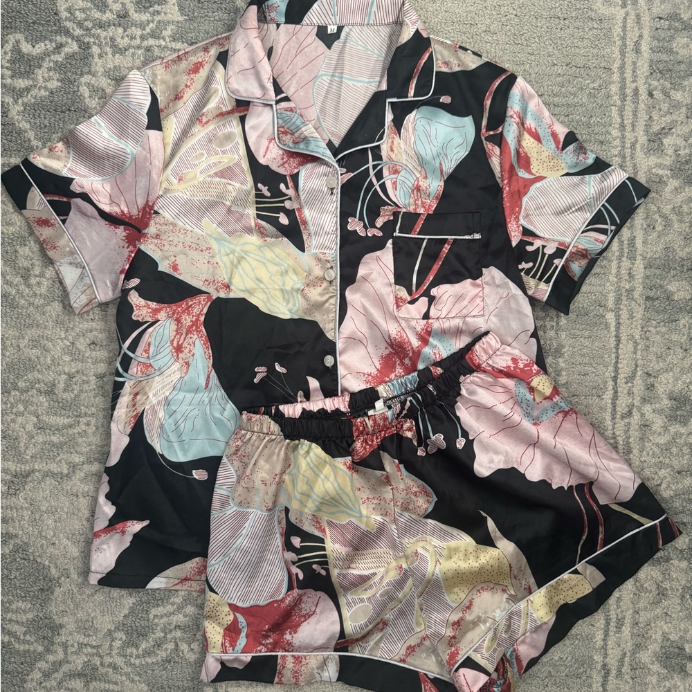 SHEIN Floral Print Women's Pajama Set